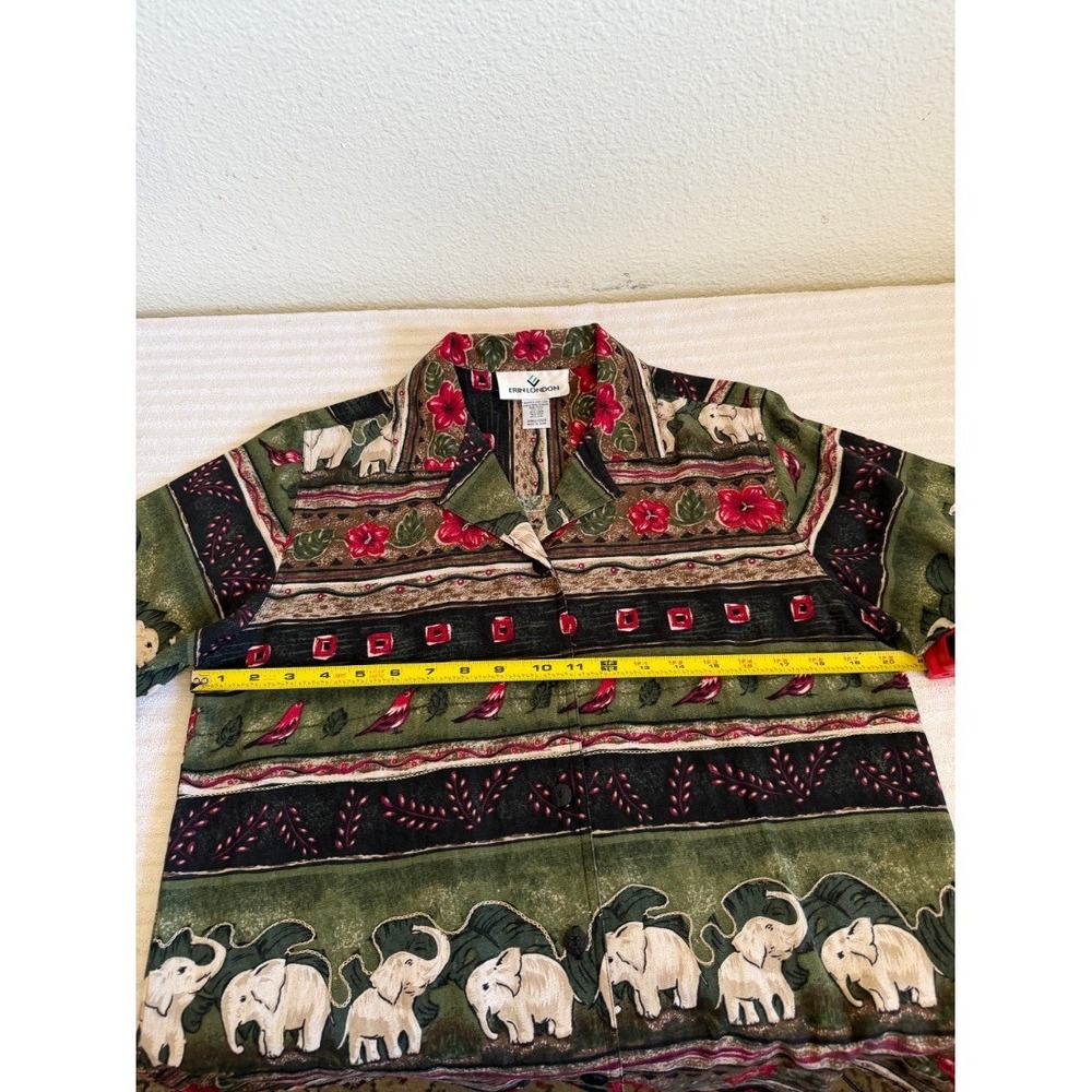 Erin London Womens Blouse Shirt Green Elephant Print Silk Linen Small - Picture 11 of 13